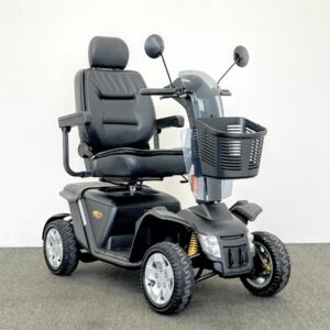 Pride Colt Executive (2022)